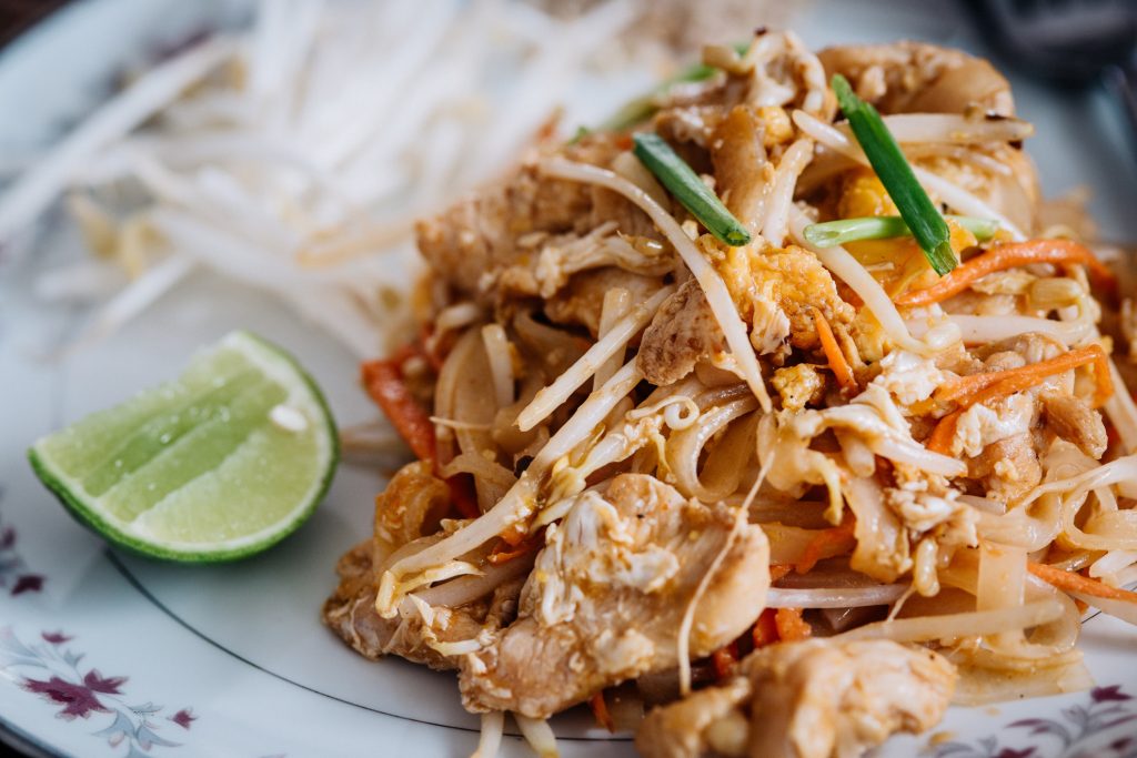 Pad Thai meal served with chicken or prawns